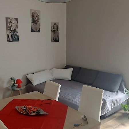 Residenza Dg Apartment Сеграте Екстериор снимка